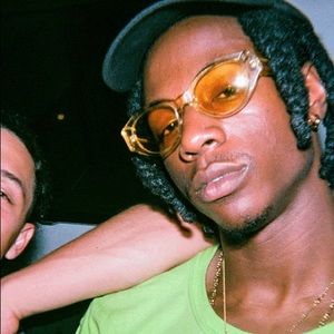 Meet your Posher, Cecilia